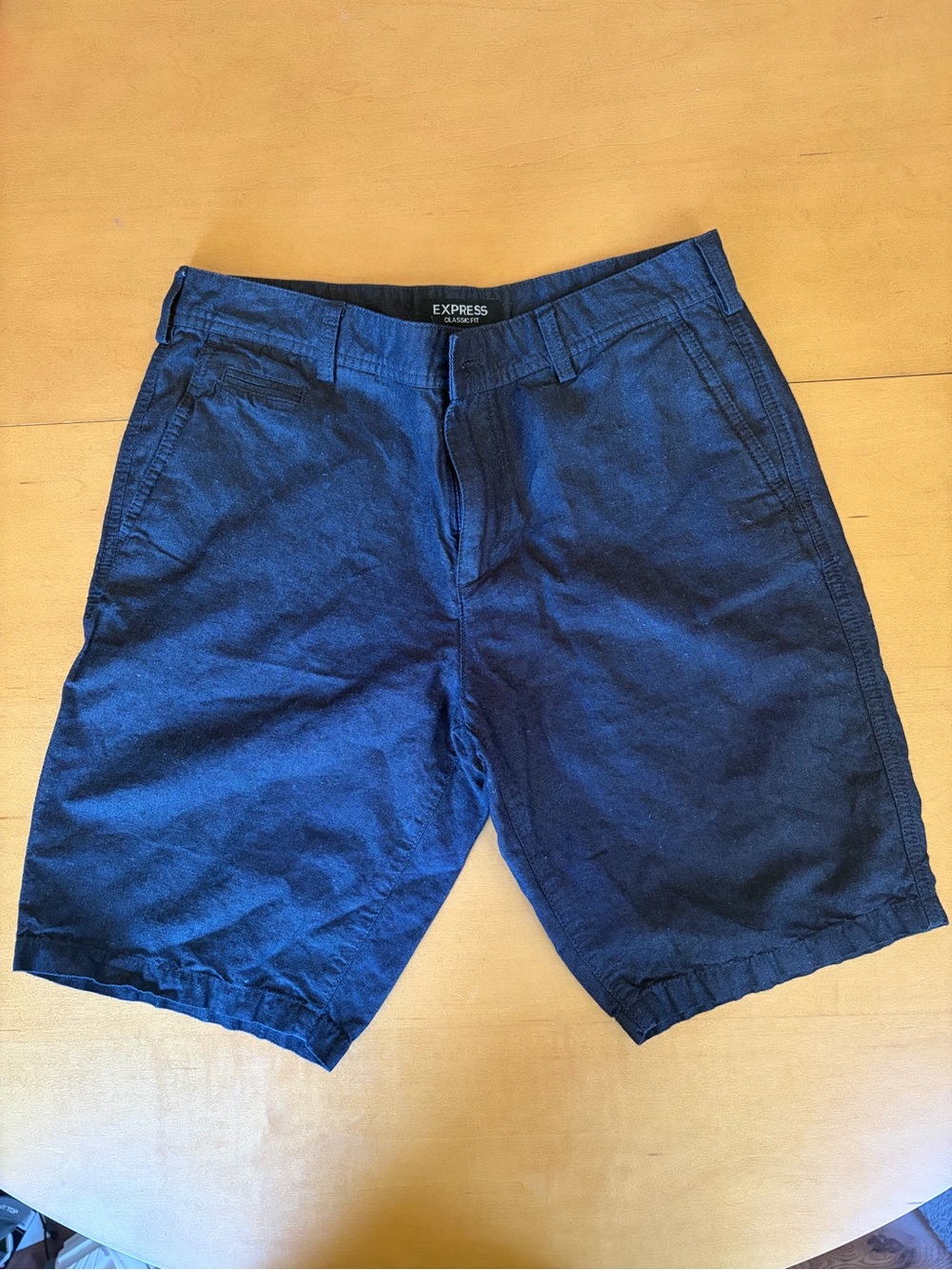 Express Men’s black Twill Shorts